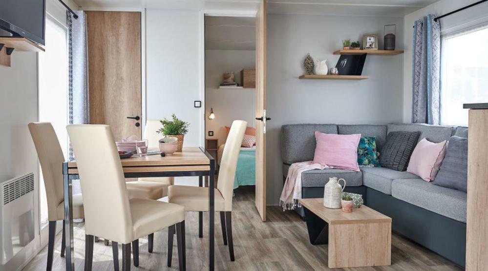 Mobil Home Tout Confort - Cote Landaise Saint-Julien-en-Born Exteriör bild